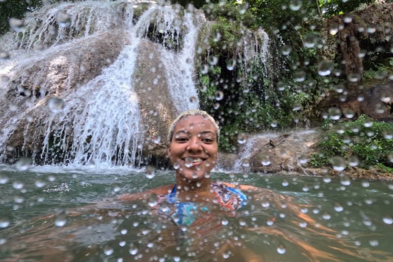 foto Cachoeira da Gruta no parque
